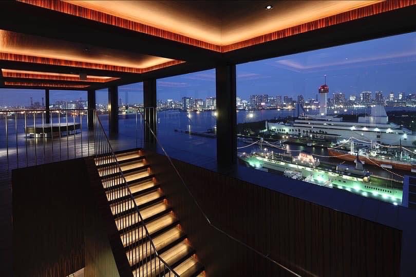 東京 お台場 The Bar 夜景を眺めながら贅沢なひと時を過ごせるバーラウンジ 開店ポータル 店舗や企業のオンライン化を応援するサイト